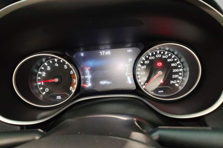 Used  Compass 2017 200T Automatic Family Edition