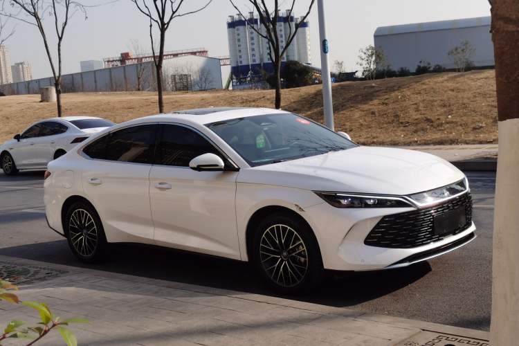 Used BYD Qin L 2024 DM-i 120KM Excellence Model