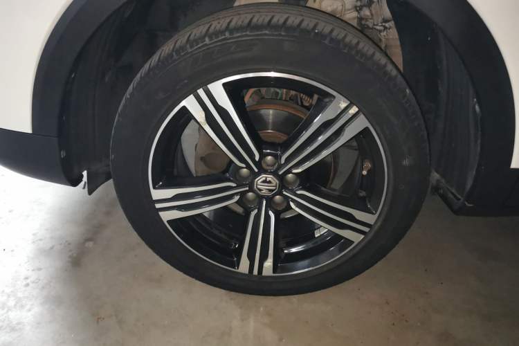 Used MG ZS 2020 Global Bestseller with 1.5L Engine Manual Transmission and a Massive 65-Inch Panoramic Sunroof Version