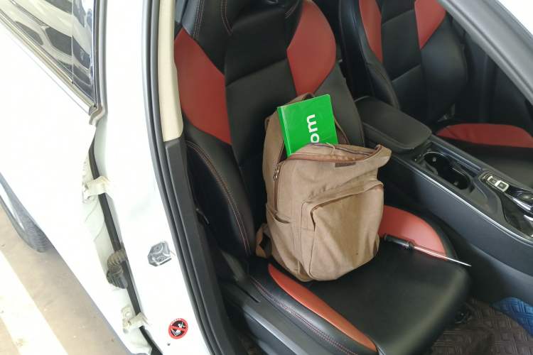 Used Lynk & Co 01 2019 2.0T Two-Wheel Drive Pure Version China VI Standard
