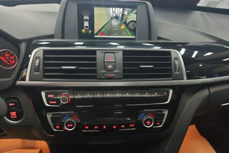 Used BMW 3 Series GT 2018 320i Sport Edition