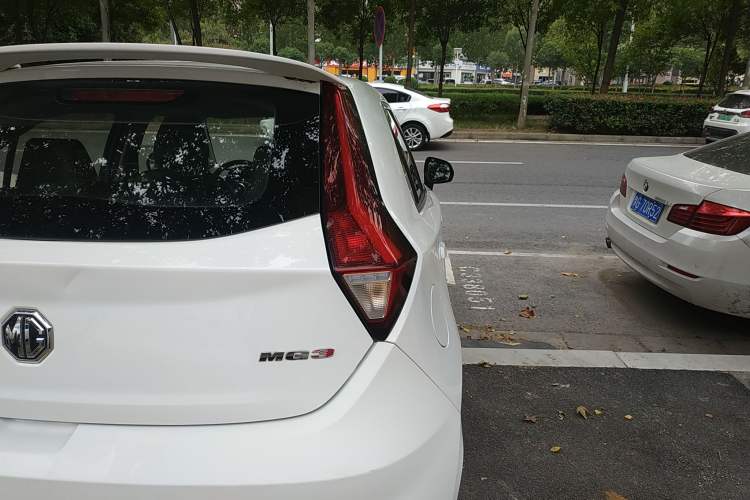 Used MG 3 2017 1.3L Manual Premium Comfort Edition
