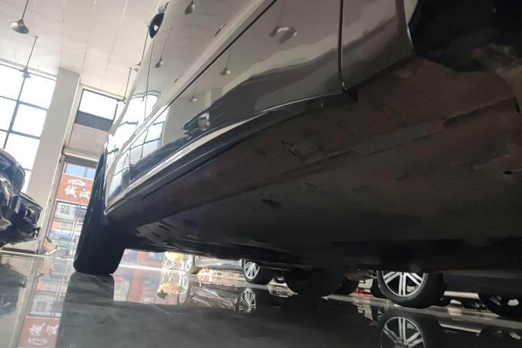 Used Volkswagen Viloran 2023 380TSI Luxury Edition
