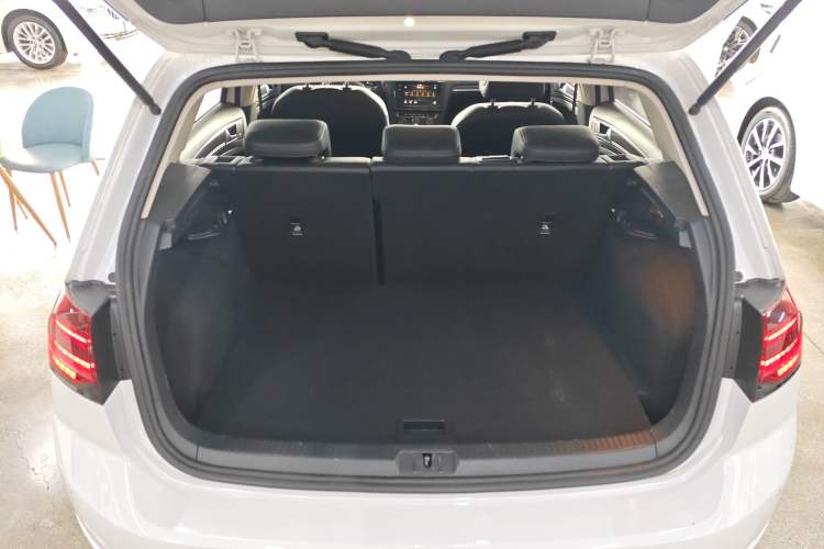 Used Volkswagen Golf 2020 280TSI DSG Luxury Edition
