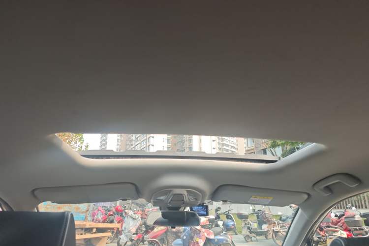 Used Wuling Jiachen 2022 1.5T CVT Deluxe Flagship Edition
