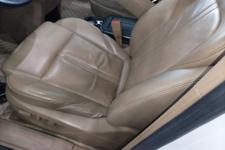 Used Buick GL8 2018 ES 28T Premium Model China VI Standard
