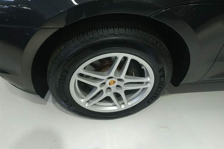 Used Porsche Macan 2020 Macan 2.0T