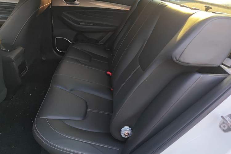 Used Chery Arrizo 5 2019 Facelifted PRO 1.5L Manual Youth Edition China VI Standard
