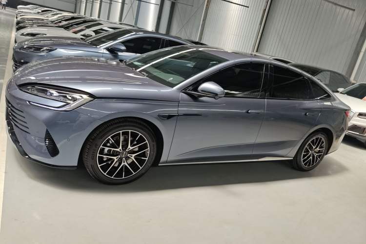 Used BYD Seal 07 DM-i 2025 Intelligent Driving Version DM-i 1.5L 125 km Luxury Edition

