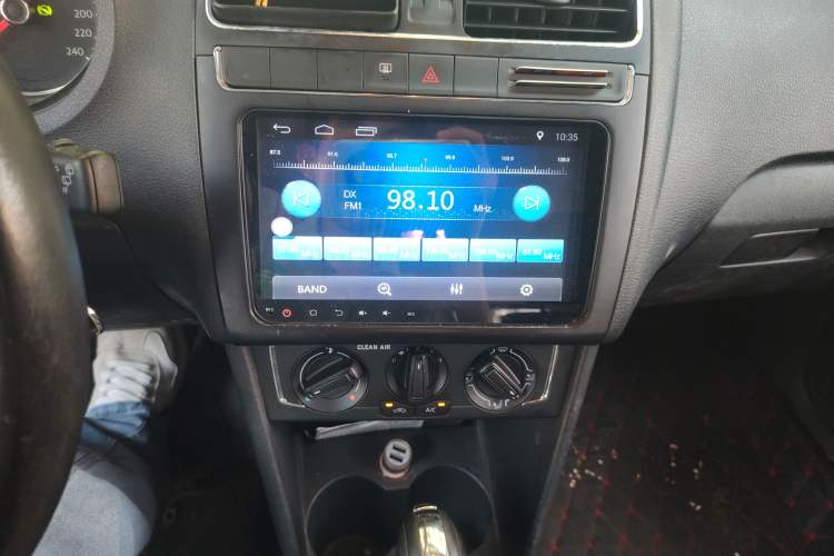 Used Volkswagen Polo 2016 1.6L Automatic Comfort Model
