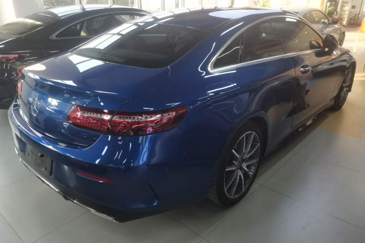 Used Mercedes-Benz E-Class 2023 E 260 Coupe
