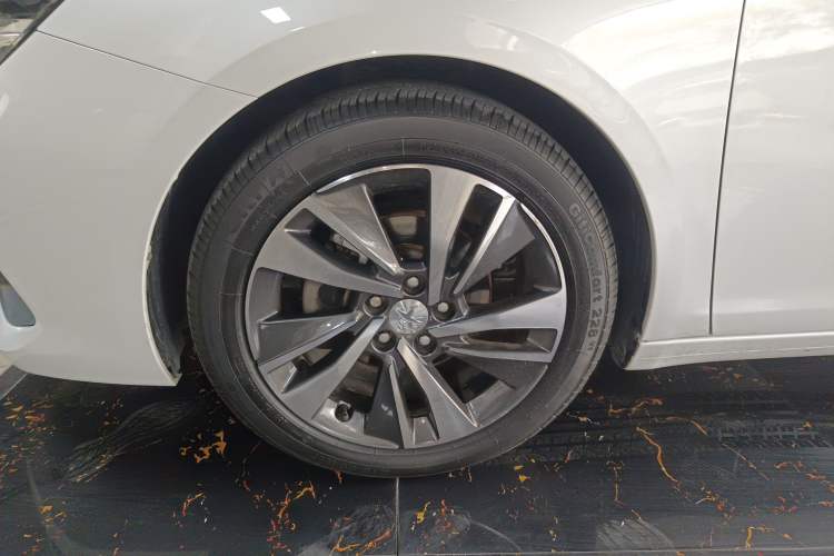 Used Peugeot 408 2019 230THP Automatic Luxury Edition China VI Standard