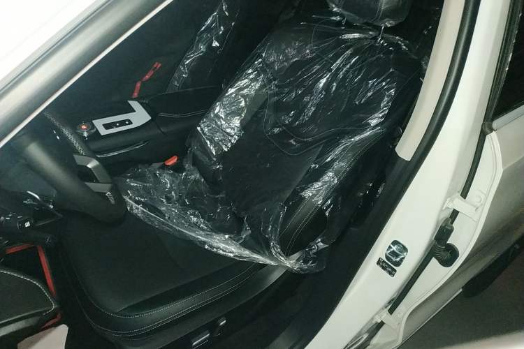 Used Haval H6 2024 1.5T Two-Wheel-Drive Classic Edition