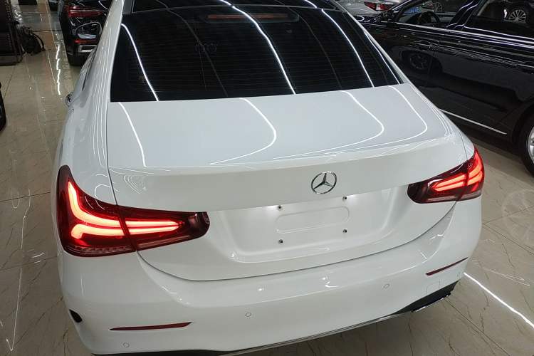 Used Mercedes-Benz A-Class 2022 Restyled A 200 L Sport Sedan Fashion Version
