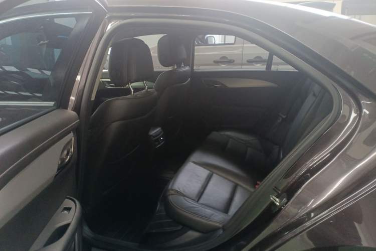 Used Cadillac ATS-L 2017 28T Fashion Edition
