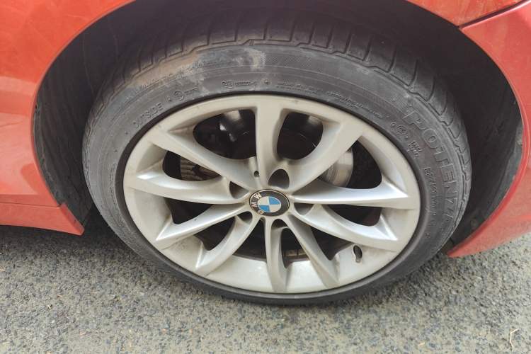 Used BMW Z4 2013 sDrive20i Leading Model
