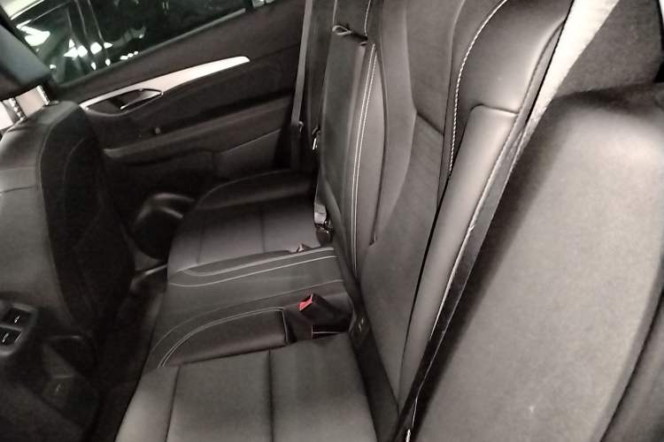 Used Buick Envision 2024 Encore Plus 28T Two-Wheel Drive Luxury Edition
