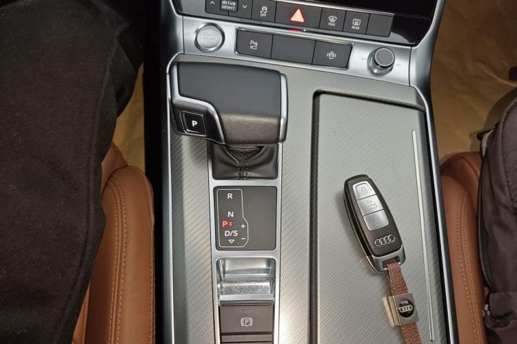 Used Audi A6L 2019 40 TFSI Luxury Prestige Edition
