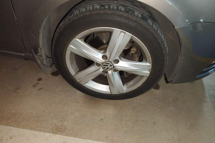 Used Volkswagen Magotan 2016 1.8TSI Luxury Comfort Model
