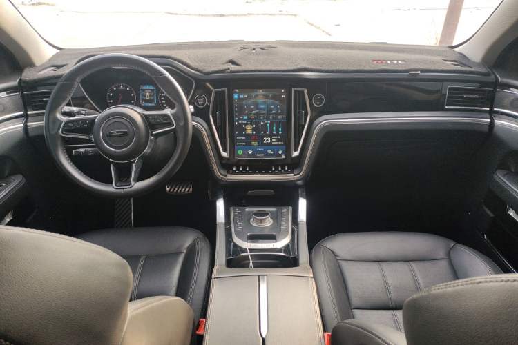 Used Zotye T700 2017 1.8T Dual-Clutch Luxury Model
