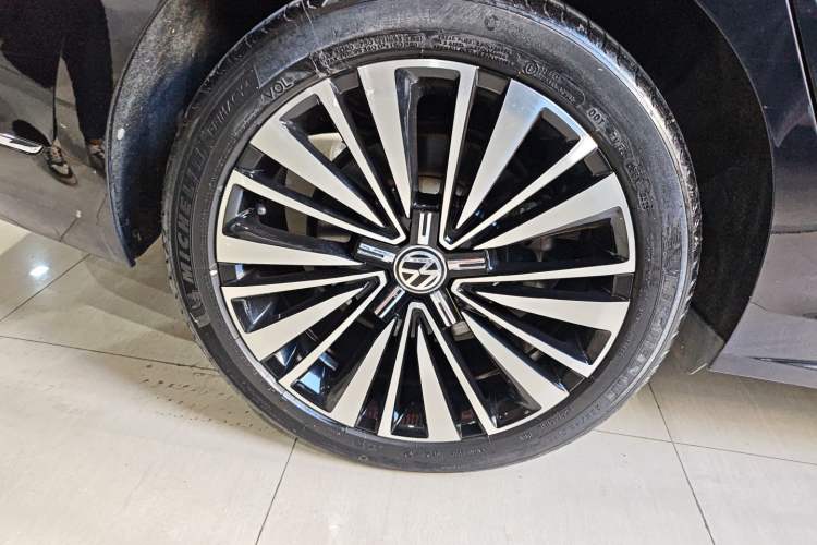 Used Volkswagen Passat 2019 330TSI Elite Edition China VI