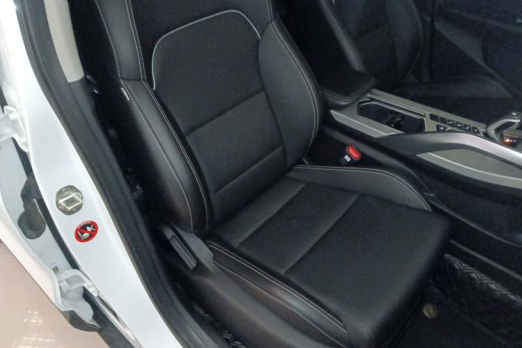 Used Geely Auto Coolray 2019 260T DCT Knight China VI Standard
