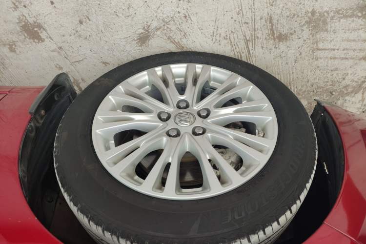 Used Buick GT 2015 15N Automatic Elite Version
