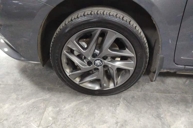 Used BYD Qin New Energy 2019 High-Range Deluxe Model
