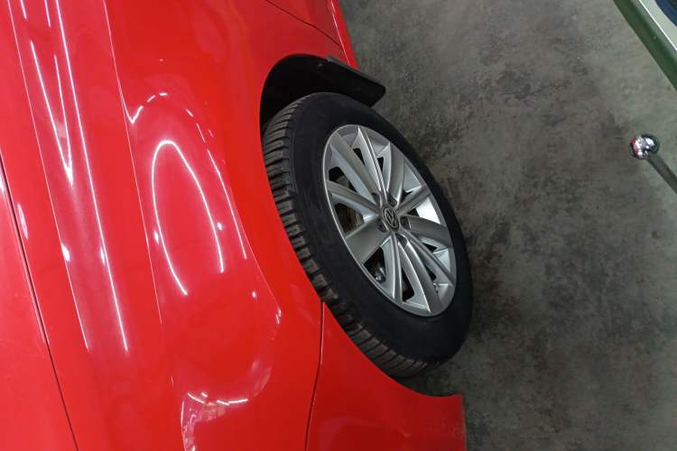 Used Volkswagen Polo 2014 1.6L Automatic Comfort Edition
