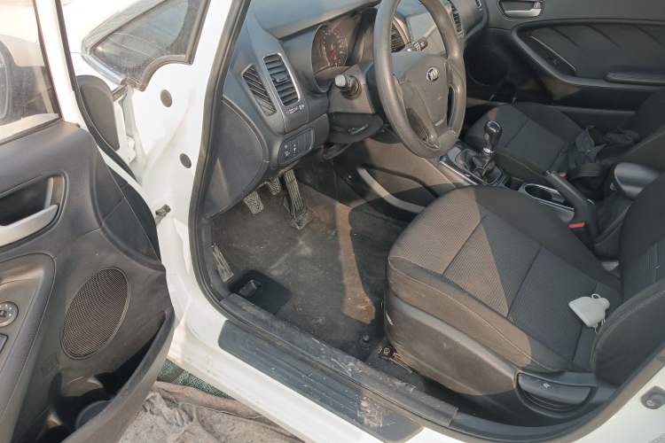 Used Kia K3 2016 1.6L Manual GL