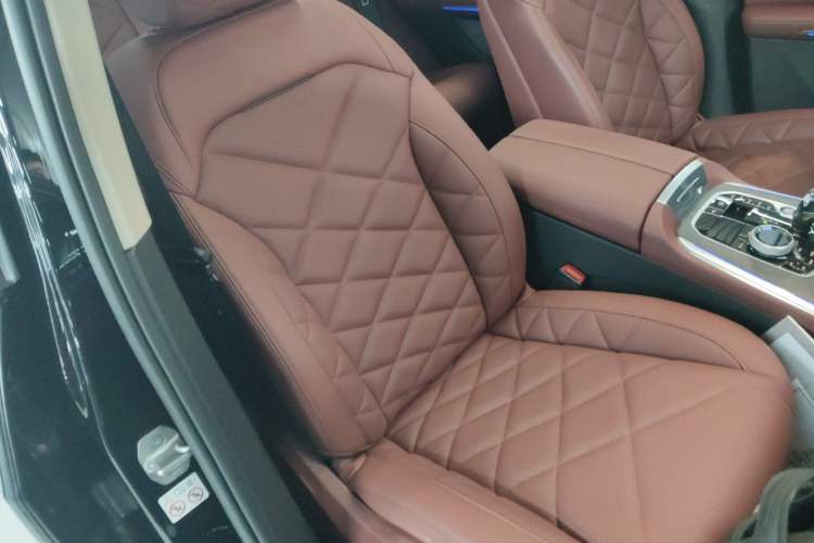 Used BMW X5 2022 Restyled xDrive 30Li Luxury Version M Sport Package