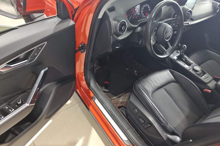 Used Audi Q2L 2020 35 TFSI Fashionable and Elegant Model
