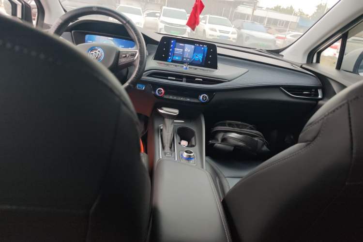 Used Buick Velite 6 2023 430km Range Commuter Version
