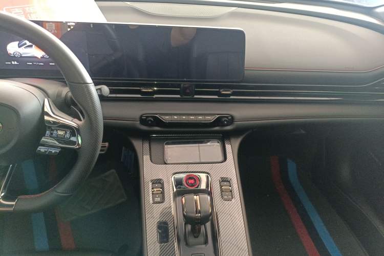 Used GAC Trumpchi EMPOW 2023 270T DCT J16 Version