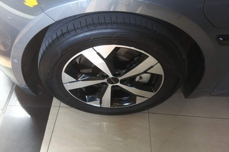 Used Zeekr 001 2022 Ultra-Long Range Single-Motor WE Version
