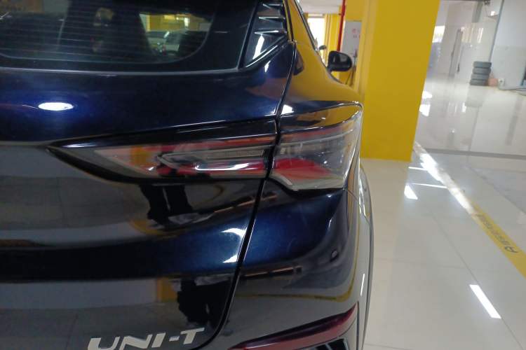 Used Changan UNI-T 2020 1.5T Prestige Version