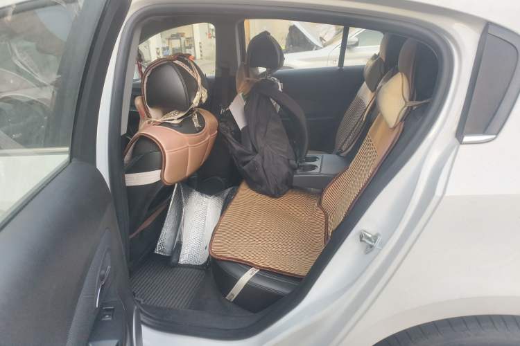 Used Chevrolet Cruze 2013 Hatchback 1.6T Automatic Flagship Model