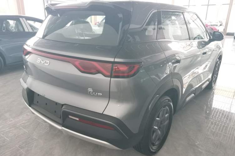 Used BYD Yuan UP 2024 401 km Active Version
