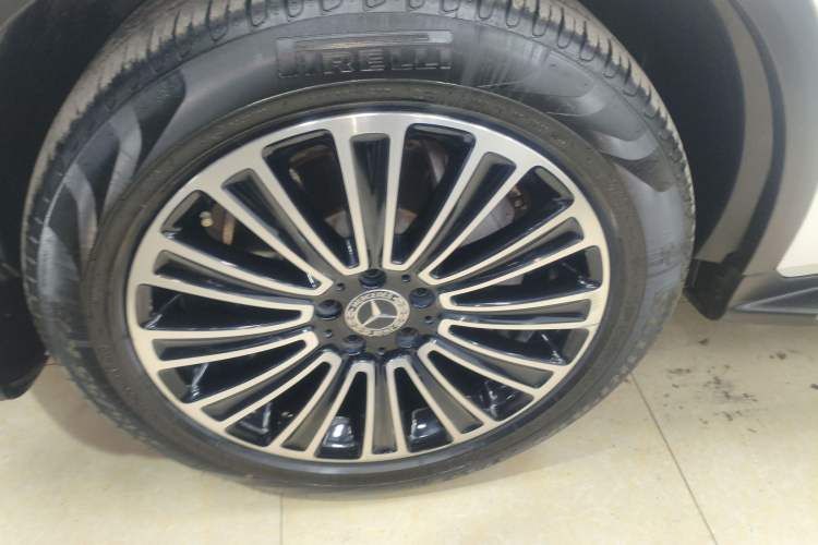 Used Mercedes-Benz GLC 2018 Facelifted GLC 260 4MATIC Dynamic Edition