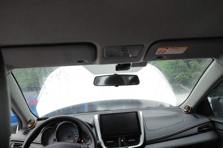 Used Toyota YARiS L 2019 1.5E CVT Dynamic Edition China VI compliant