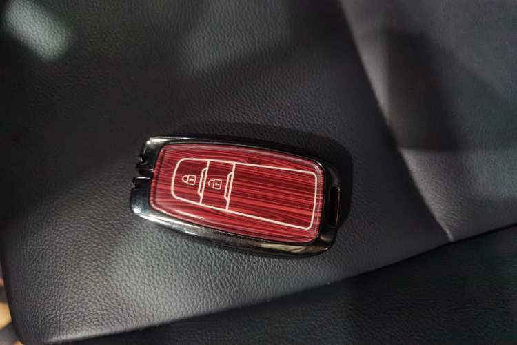 Used Toyota RAV4 2021 2.0L CVT Two-Wheel Drive Fashion PLUS Edition
