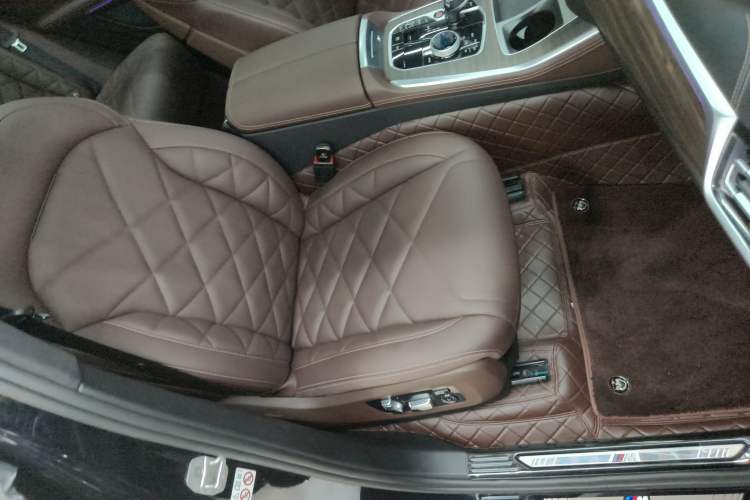 Used BMW X5 2022 Restyled xDrive 40Li M Sport Package
