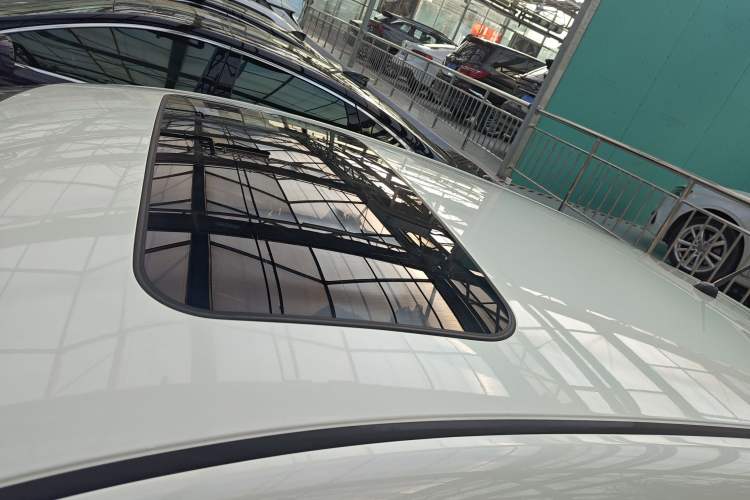 Used Nissan Tiida 2019 1.6L CVT Smart Enjoyment Version China VI Standard
