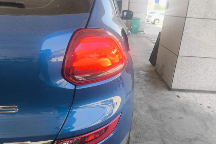 Used Qoros 5 2019 1.6T Automatic Zhiyun Connect (AliOS) Edition Prestige Model
