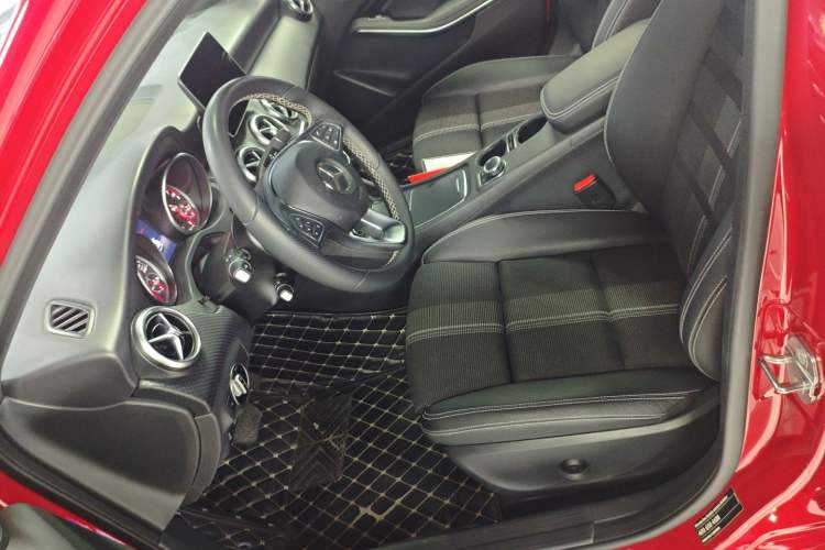 Used Mercedes-Benz A-Class (Import) 2018 A 200 Fashion Model
