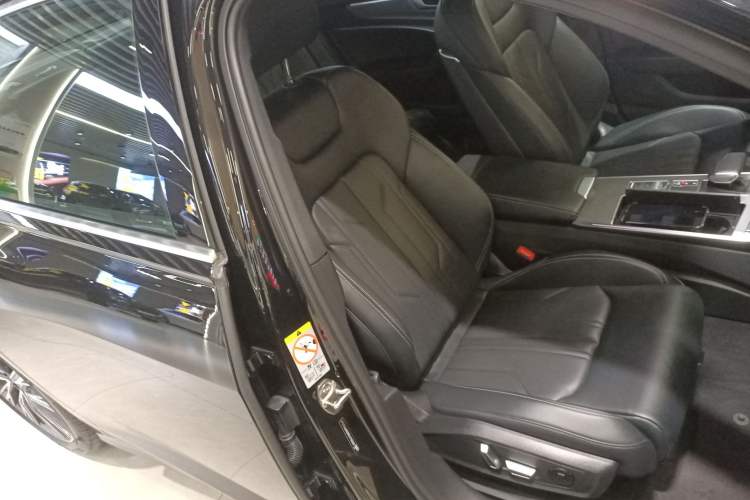 Used Audi A6L 2025 40 TFSI Luxury Dynamic Edition
