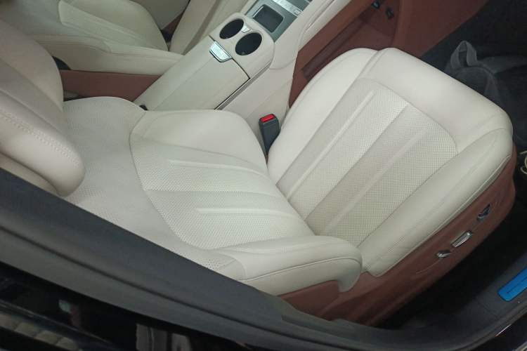 Used BYD Xia 2025 DM-i 1.5T 180km Beyond Edition
