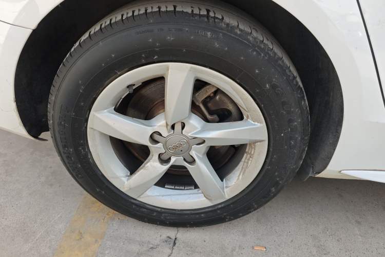 Used Audi A4L 2013 35 TFSI Automatic Comfort Model
