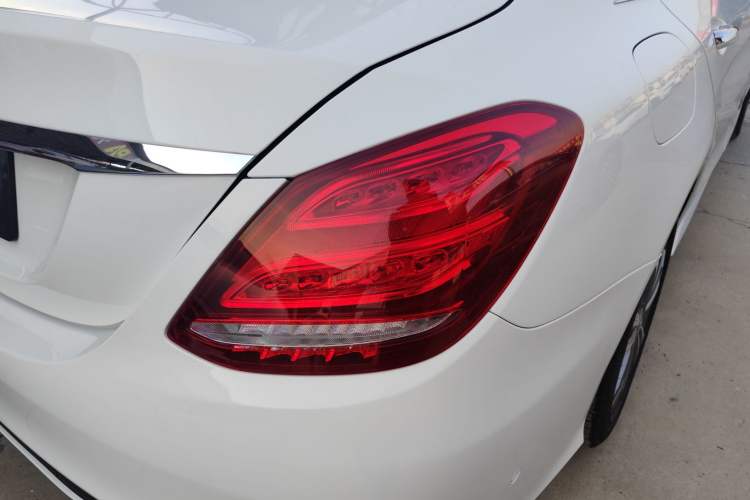 Used Mercedes-Benz C-Class 2016 C 200 L Sport Edition
