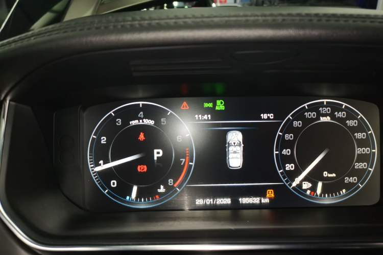 Used Land Rover Range Rover 2016 3.0 SC V6 Vogue SE Long-Wheelbase Edition